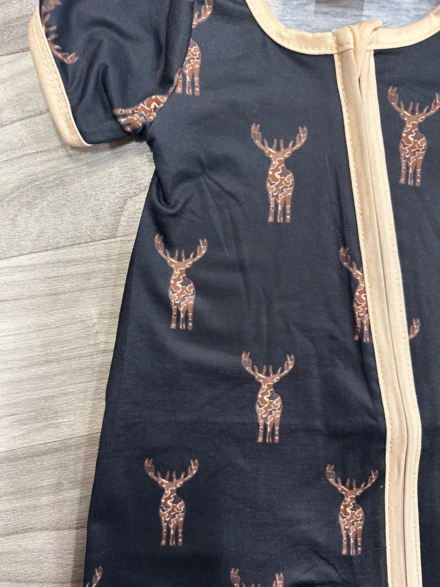 Black Deer Sleeper