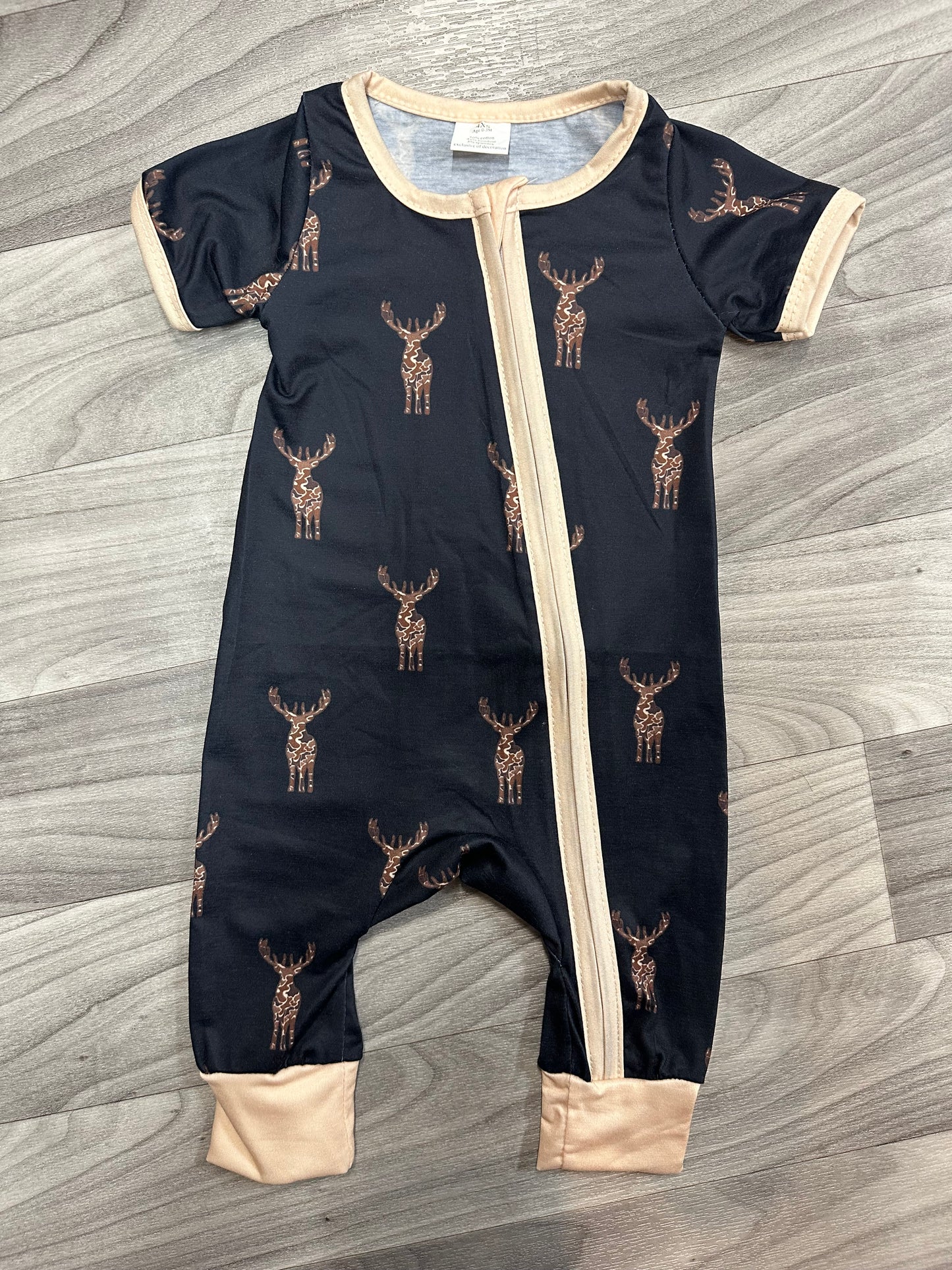 Black Deer Sleeper