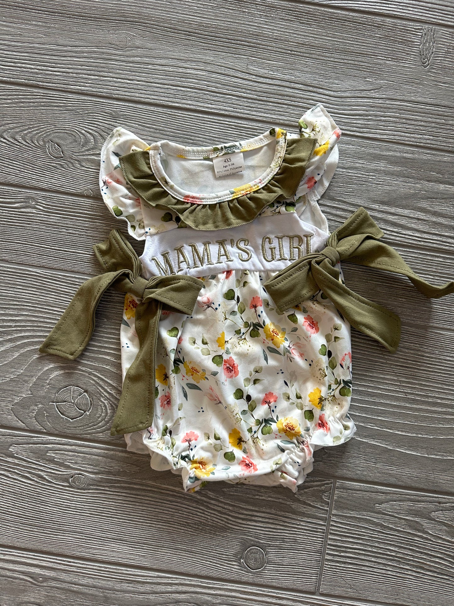 Mamas Girl Floral Bubble