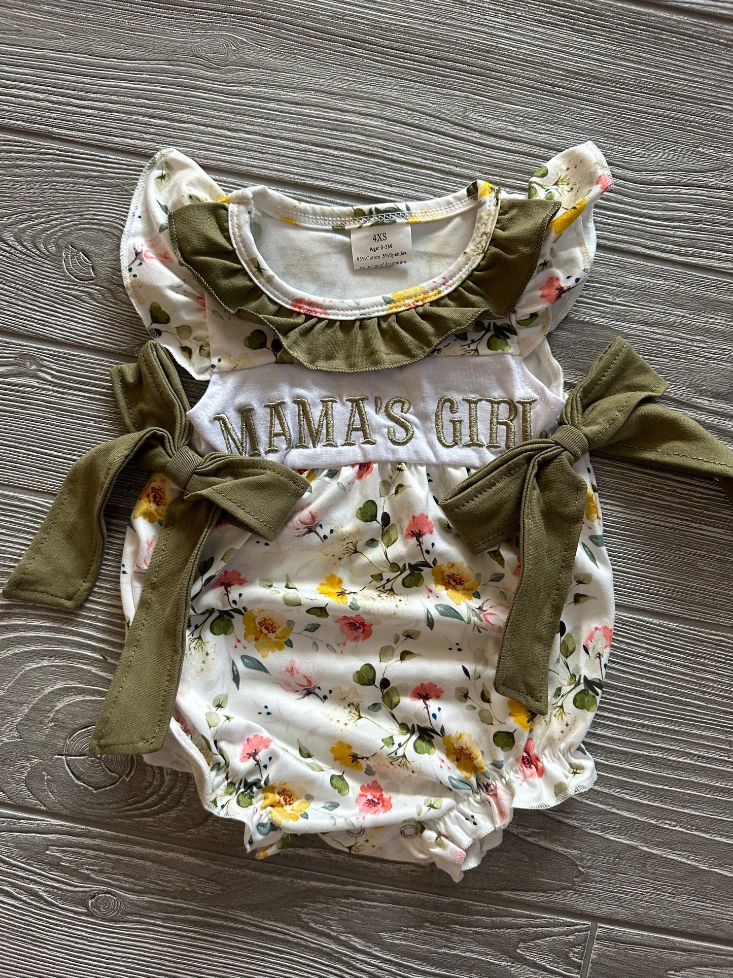 Mamas Girl Floral Bubble