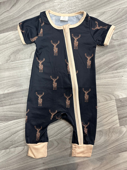 Black Deer Sleeper
