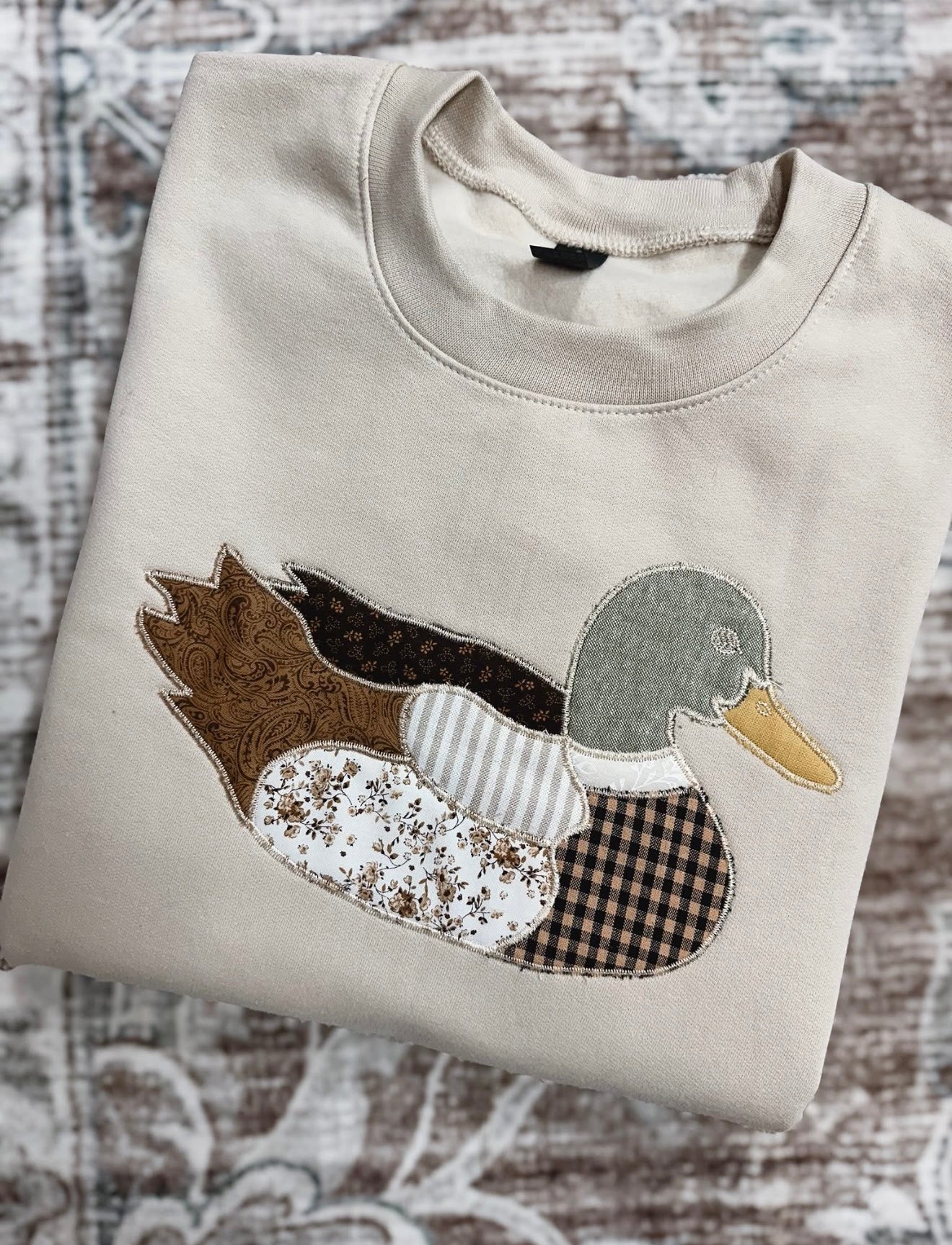 Appliqué Duck Crew Neck