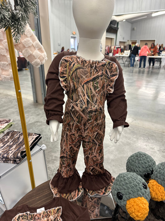 Girls Camo Overalls Set
